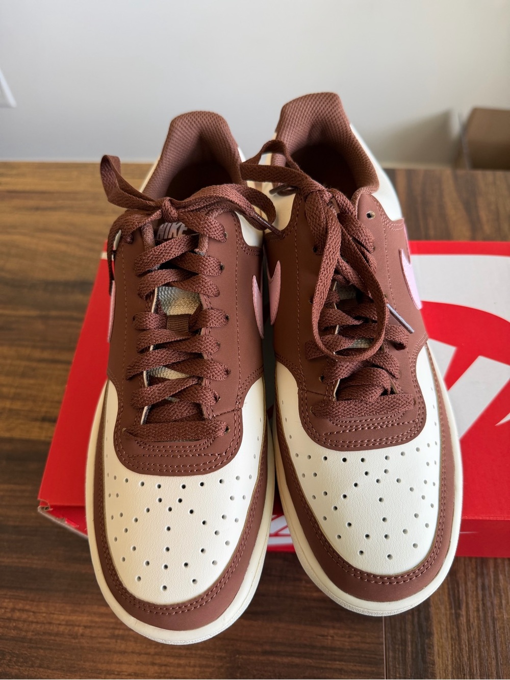 Nike Women’s Low-Top Sneakers - Brown, White & Pink